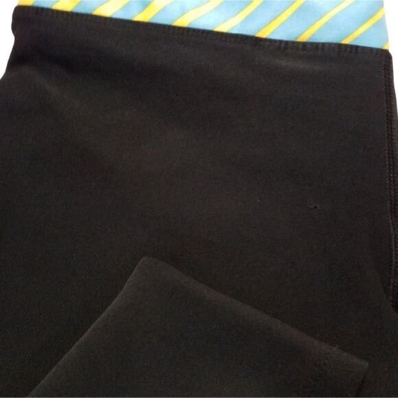 Nike Dry Fit Capri Split hem Leggings Wide Leg Black Yellow Blue Yoga size Small - Picture 10 of 13
